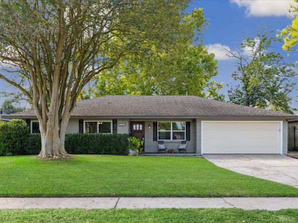 5743 Ettrick Drive, Houston TX 77035