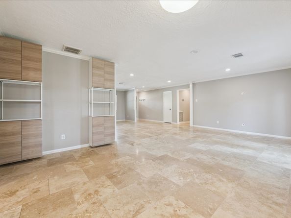 5743 Ettrick Drive, Houston TX 77035