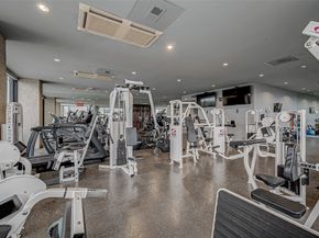 1111 Hermann Drive 6E, Houston TX 77004