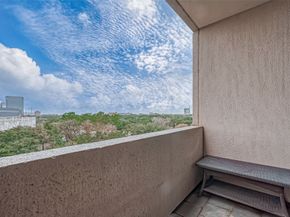 1111 Hermann Drive 6E, Houston TX 77004