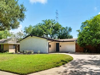 11223 Greenwillow Drive