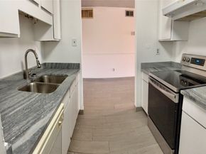 10051 Westpark Drive 212, Houston TX 77042