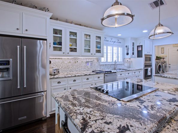 2103 Woodvine Drive, Houston TX 77055