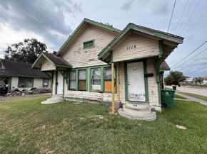 1109 N Cesar Chavez Boulevard, Houston TX 77011