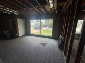 3838 Daphne Street, Houston TX 77021
