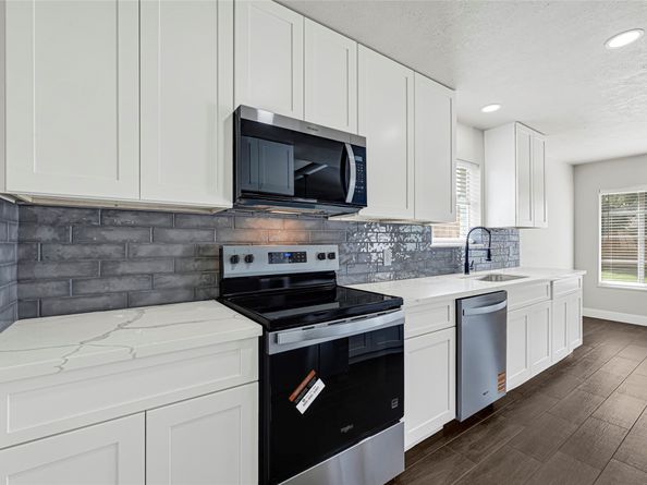 10518 Sagetree Drive, Houston TX 77089