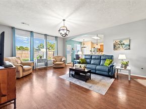 10722 Desert Springs Circle, Houston TX 77095