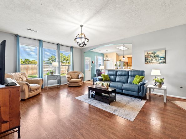 10722 Desert Springs Circle, Houston TX 77095