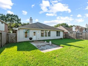 10722 Desert Springs Circle, Houston TX 77095