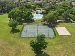 10722 Desert Springs Circle, Houston TX 77095