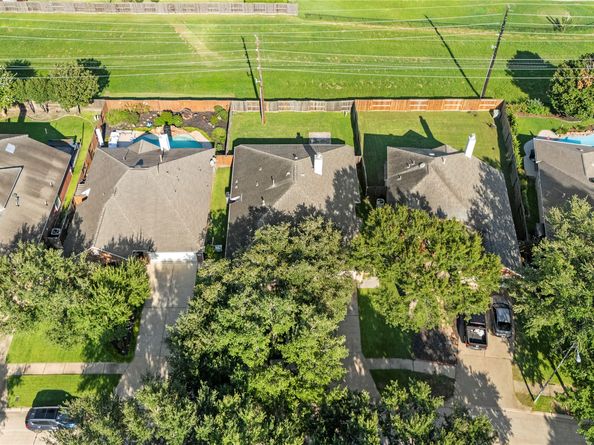 10722 Desert Springs Circle, Houston TX 77095