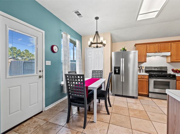 10722 Desert Springs Circle, Houston TX 77095