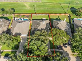 10722 Desert Springs Circle, Houston TX 77095