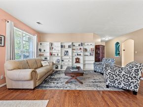 10722 Desert Springs Circle, Houston TX 77095