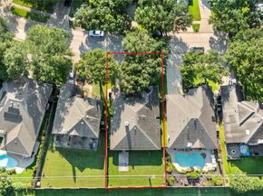 10722 Desert Springs Circle, Houston TX 77095