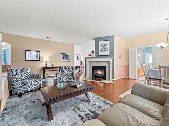 10722 Desert Springs Circle, Houston TX 77095