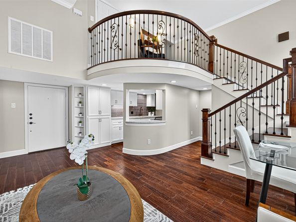1100 Harvard Street 8, Houston TX 77008