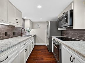1100 Harvard Street 8, Houston TX 77008