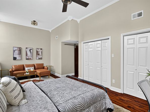 1100 Harvard Street 8, Houston TX 77008