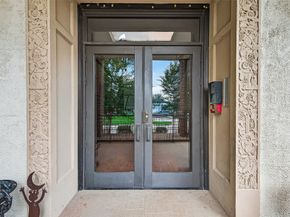 1100 Harvard Street 8, Houston TX 77008