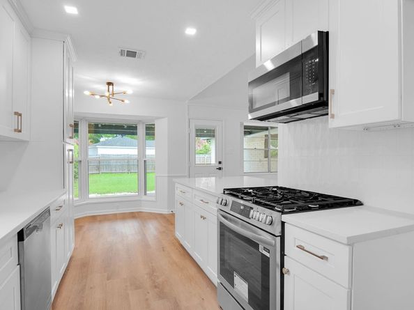 12734 Westella Drive, Houston TX 77077