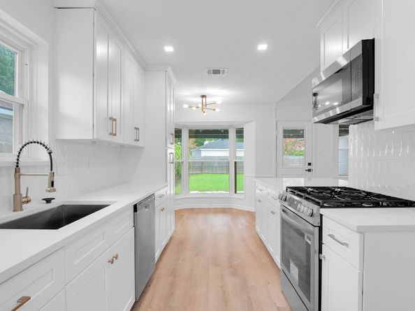 12734 Westella Drive, Houston TX 77077