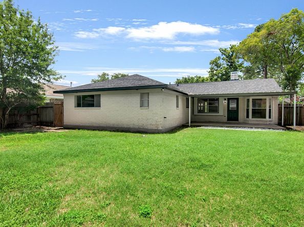 12734 Westella Drive, Houston TX 77077