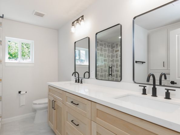 6115 Lymbar Drive, Houston TX 77096
