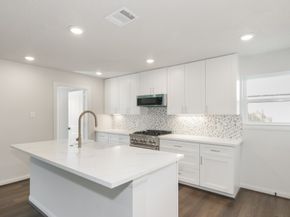 6115 Lymbar Drive, Houston TX 77096
