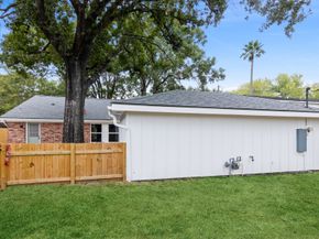 6115 Lymbar Drive, Houston TX 77096