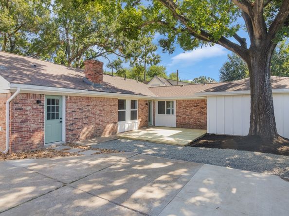 6115 Lymbar Drive, Houston TX 77096