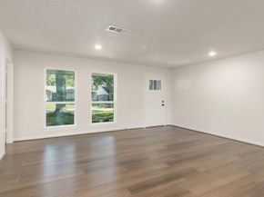6115 Lymbar Drive, Houston TX 77096