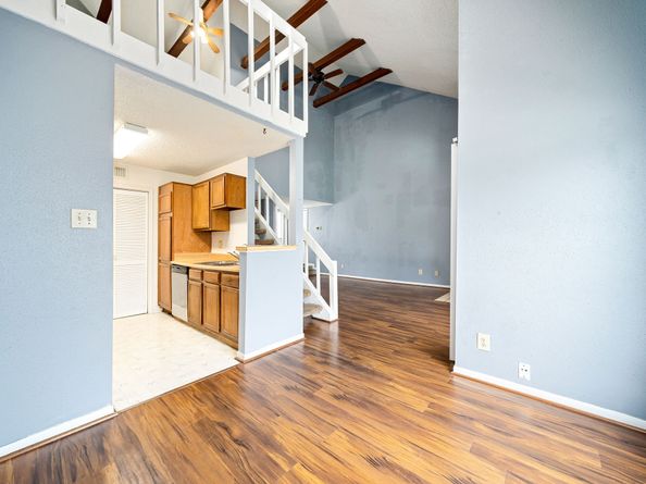 8359 Sands Point Drive 218, Houston TX 77036