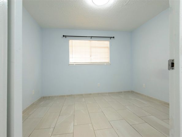 13032 Clarewood Drive, Houston TX 77072