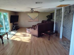 634 Bright Penny Lane, Houston TX 77015