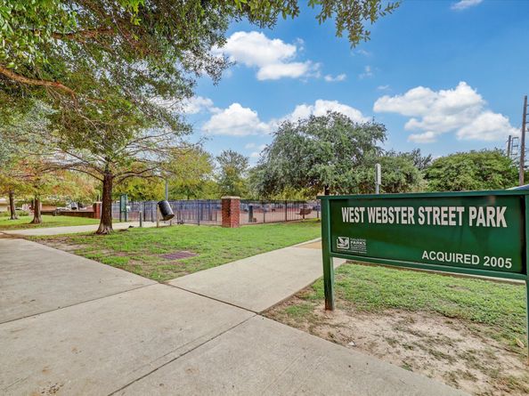 1714 Bailey Street, Houston TX 77019