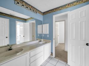 22 Pebble Hollow Court, The Woodlands TX 77381