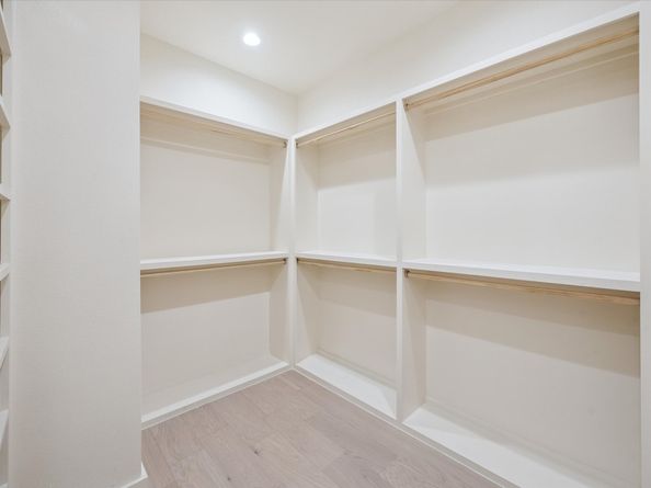 3709 Brookwoods Drive, Houston TX 77092