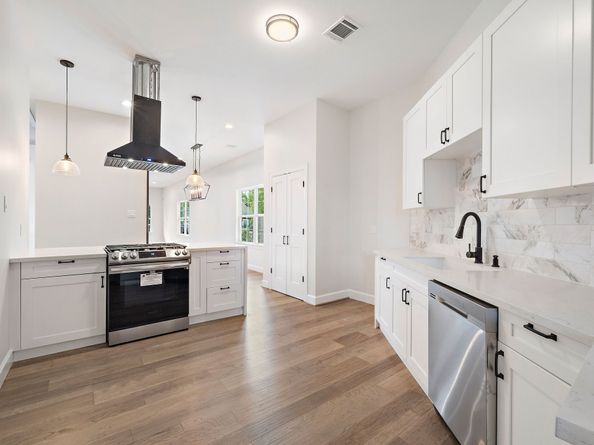 504 Vincent Street, Houston TX 77009