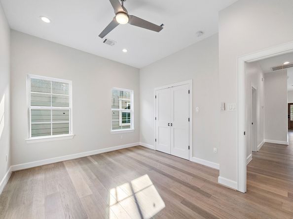 504 Vincent Street, Houston TX 77009