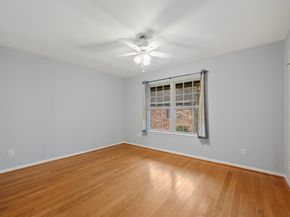 515 Tallowood Road 61, Houston TX 77024