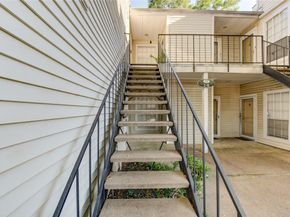 9809 Richmond Avenue D5, Houston TX 77042