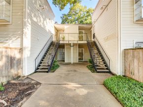9809 Richmond Avenue D5, Houston TX 77042