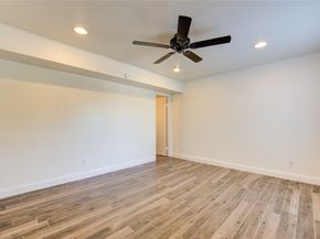 9809 Richmond Avenue D5, Houston TX 77042