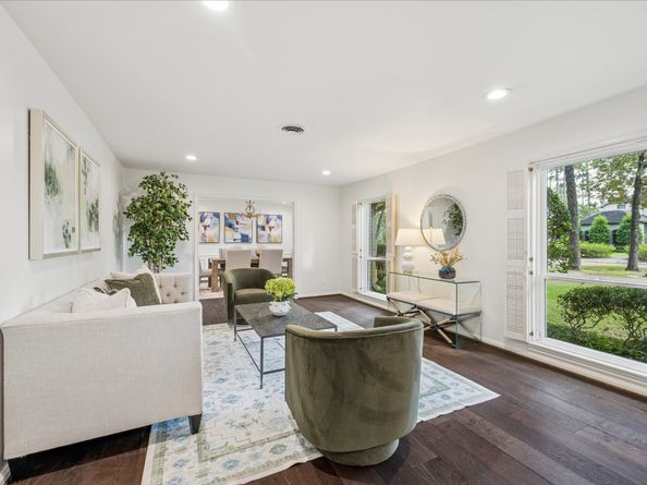 10806 Bridlewood Street, Houston TX 77024