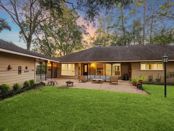 10806 Bridlewood Street, Houston TX 77024