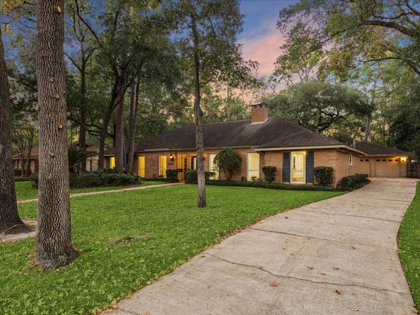 10806 Bridlewood Street, Houston TX 77024