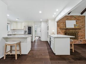 10806 Bridlewood Street, Houston TX 77024