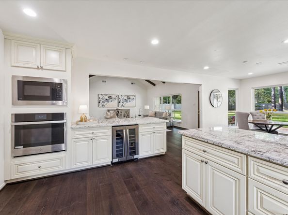 10806 Bridlewood Street, Houston TX 77024