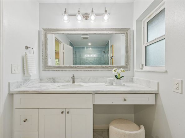 10806 Bridlewood Street, Houston TX 77024